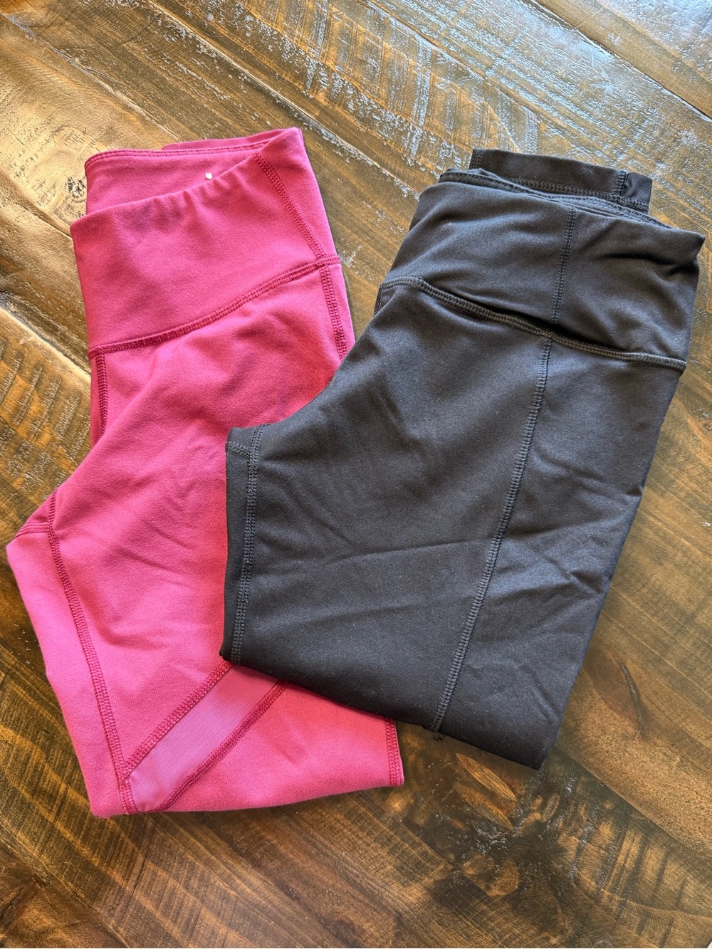 Women’s Active Leggings Capri/ Mid Calf - Pink and Black